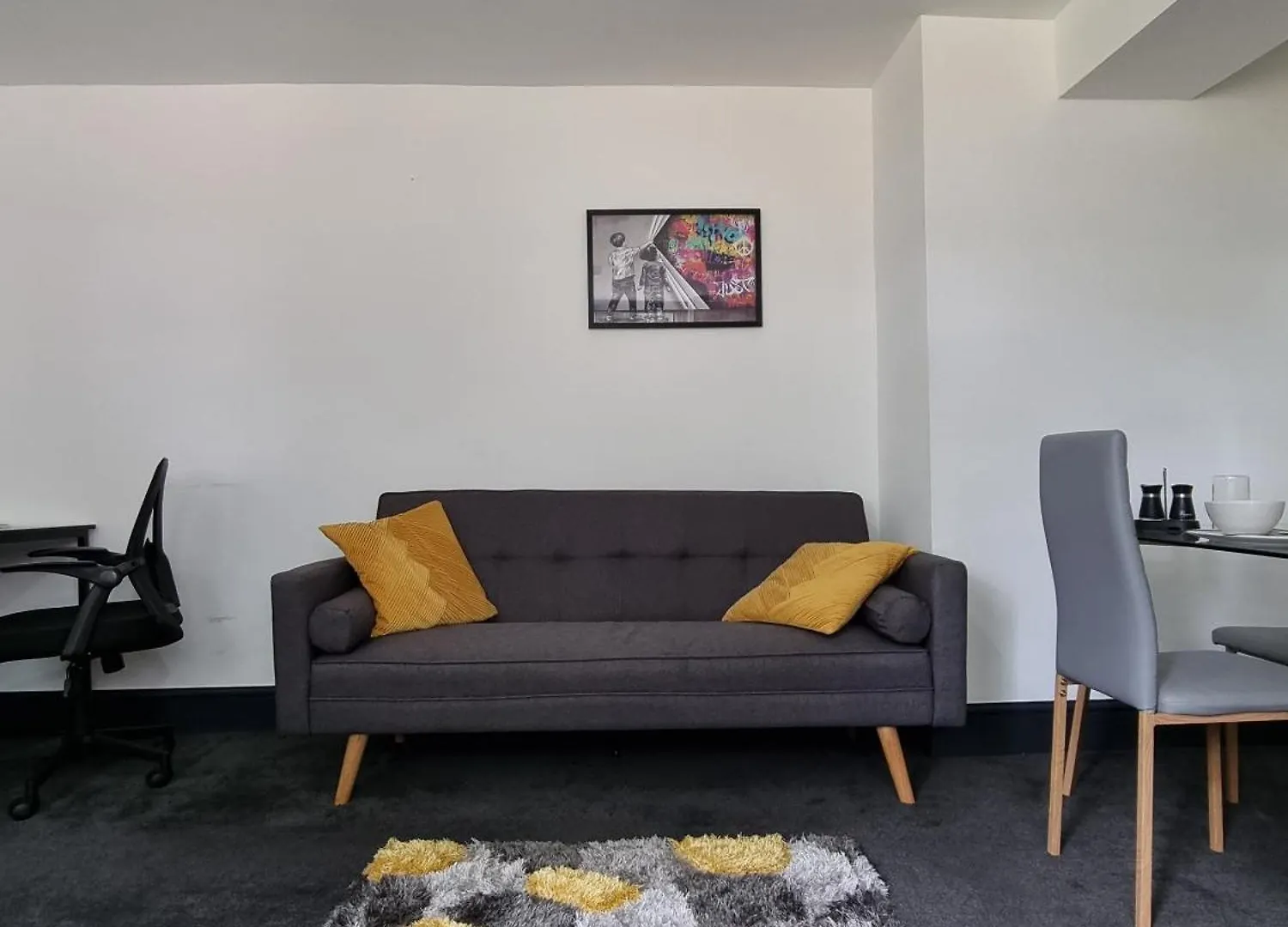 Moseley Apartment Sleeps 4 Jrz Birmingham