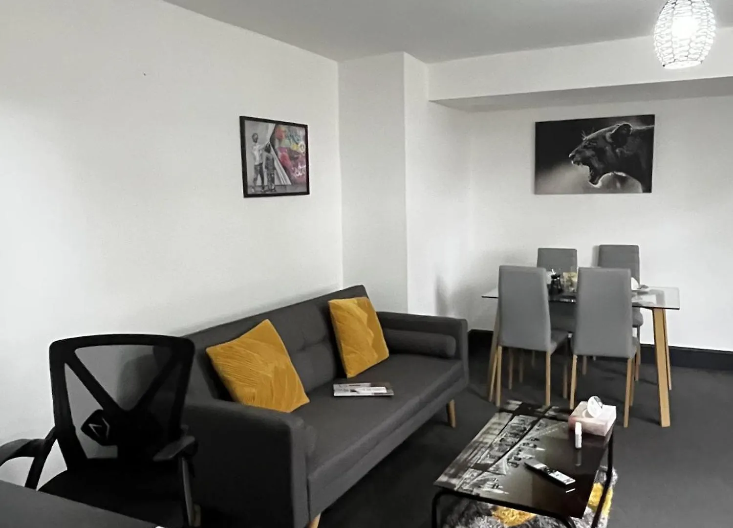 Moseley Apartment Sleeps 4 Jrz Birmingham