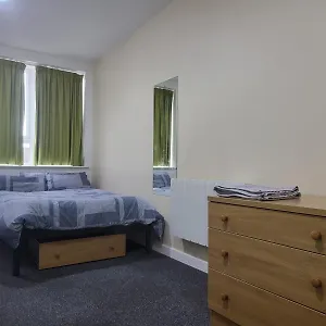  Apartment Comfort Meets Convenience