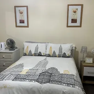  Homestay Hams Rest Place - Strictly Only One Guest Allowed In One A Second Accompanying Person Will Not Be Allowed Into The